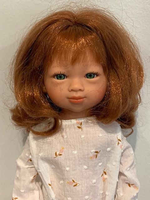 Les Petits Bobos - Poupée rousse 36 cm Mia - Petit Muxu Concept Store