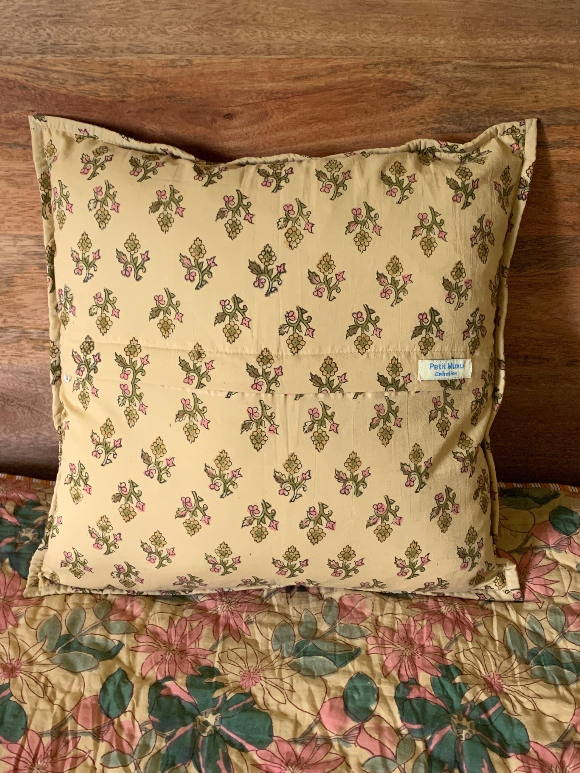 Coussin matelassé Imprimé - Petit Muxu Concept Store