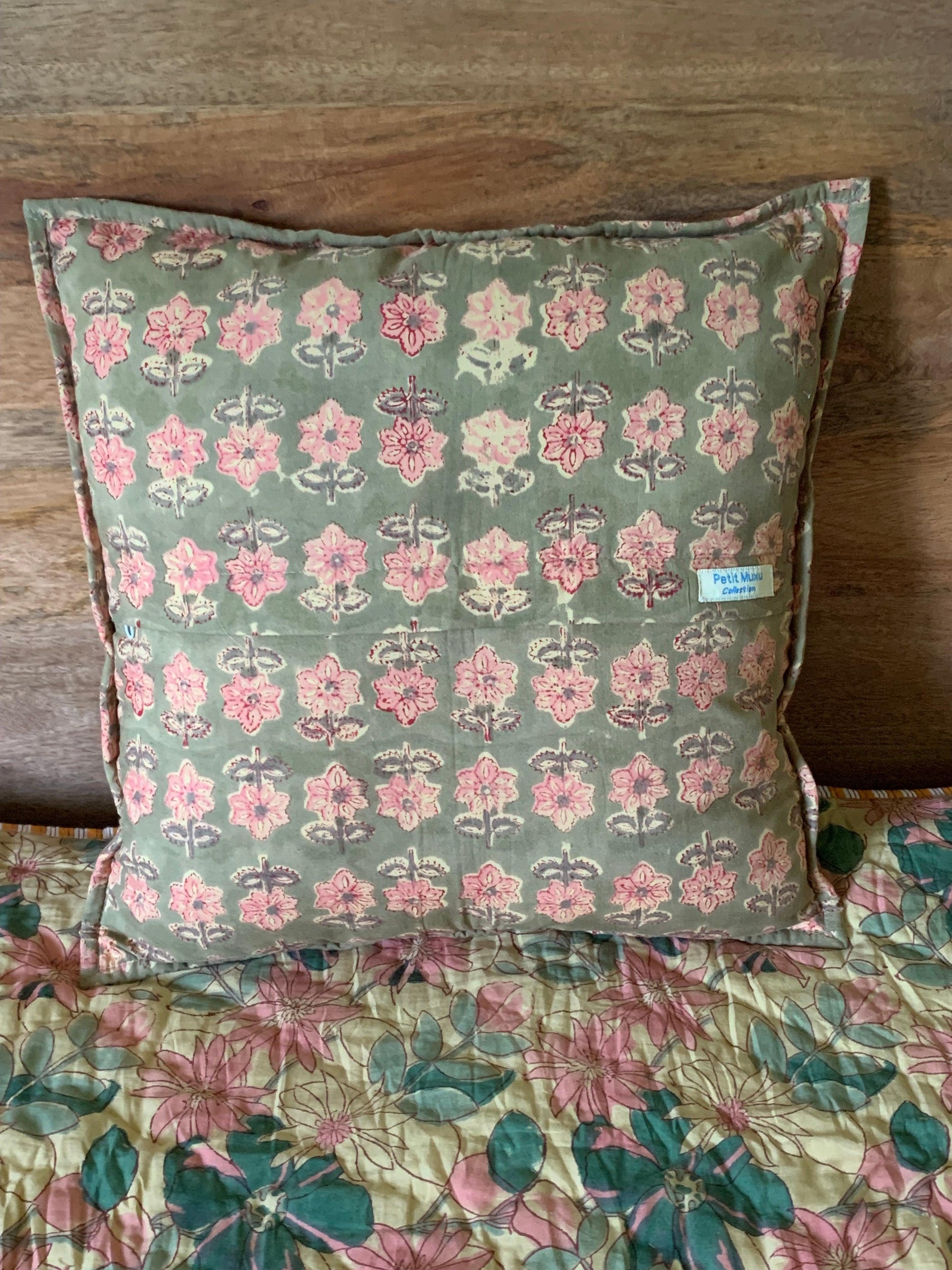Coussin matelassé Imprimé - Petit Muxu Concept Store