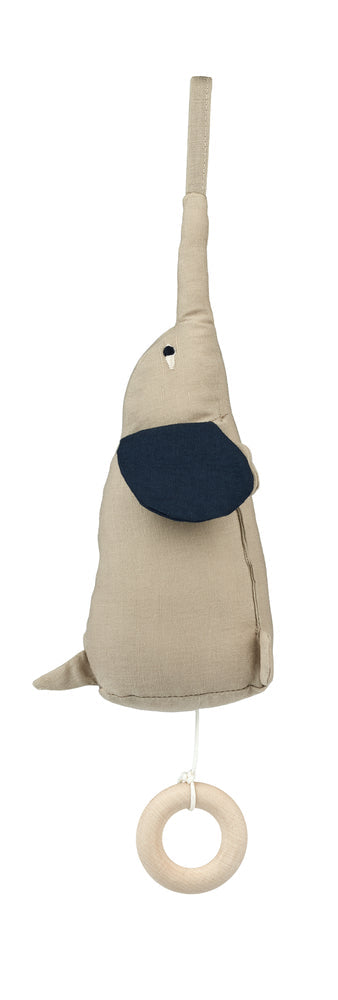 Image d'un doudou lapin en coton bio plat.